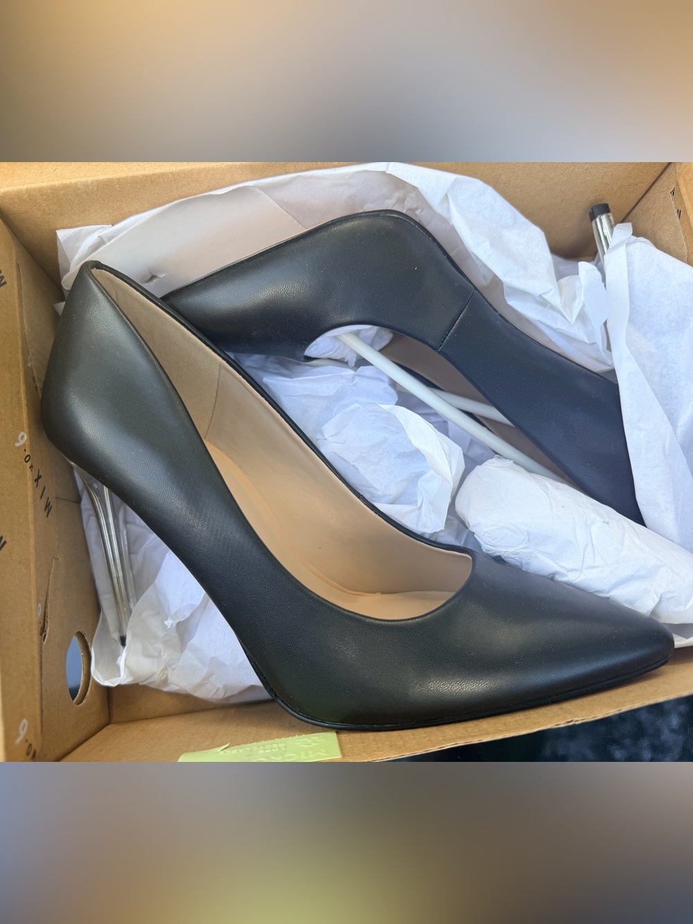 Mix No. 6 Black Pointed Toe Pump